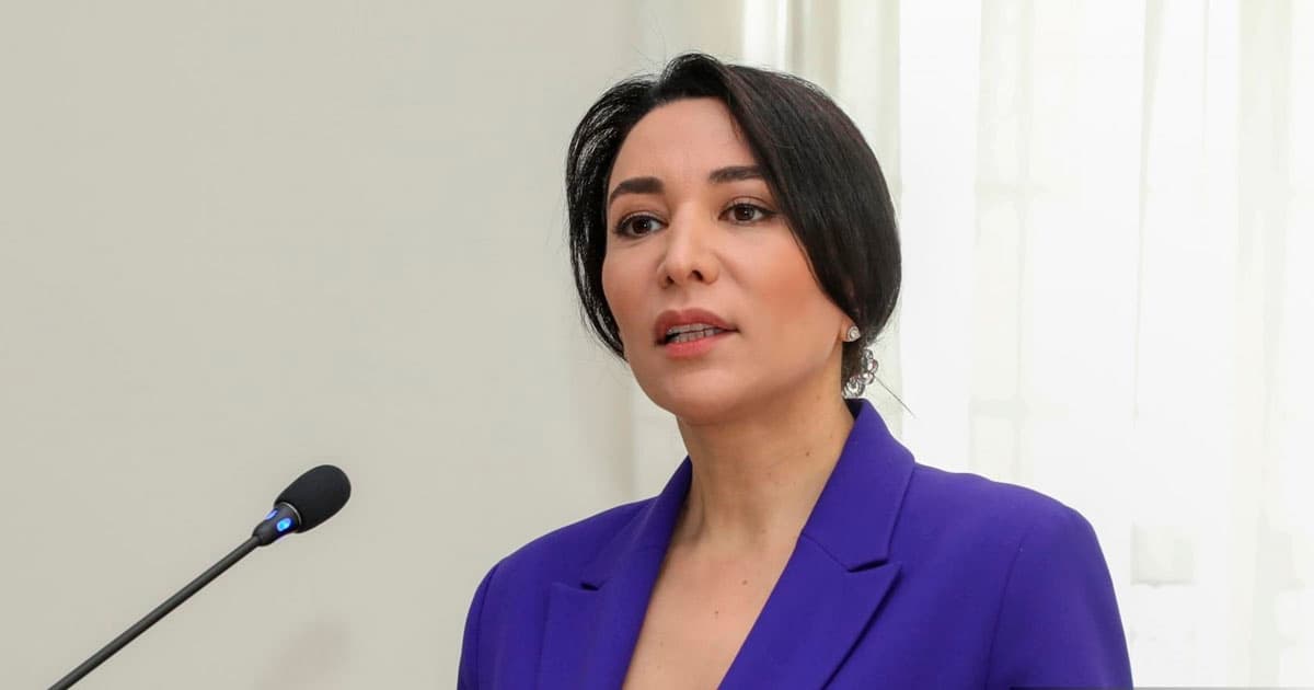 Ombudsman: Prezidentin əfv sərəncamı insan hüquq və azadlıqlarına verilən dəyərin göstəricisidir Ombudsman: Prezidentin əfv sərəncamı insan hüquq və azadlıqlarına verilən dəyərin göstəricisidir