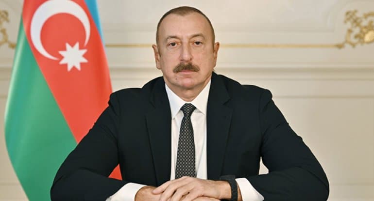 İlham Əliyev iki fərmanda dəyişiklik etdi İlham Əliyev iki fərmanda dəyişiklik etdi