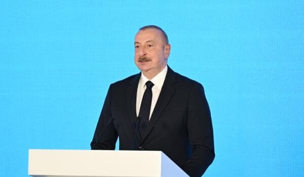 İlham Əliyev Bakıda iki sərginin açılışında – Foto İlham Əliyev Bakıda iki sərginin açılışında – Foto