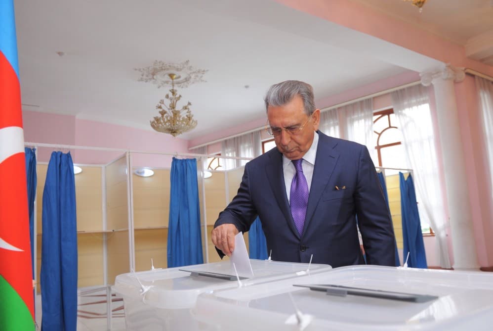 Ramiz Mehdiyevsiz seçki – Yenə 125 deputat, yenə majoritar qayda… Ramiz Mehdiyevsiz seçki – Yenə 125 deputat, yenə majoritar qayda…