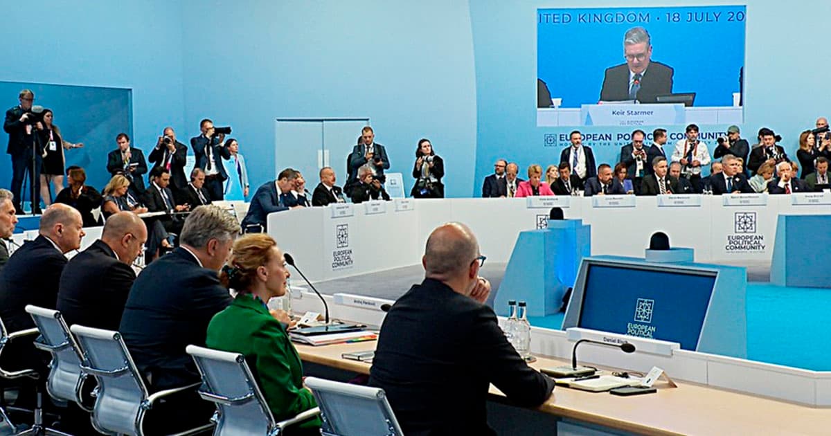 Azərbaycan-Britaniya münasibətləri strateji tərəfdaşlığa əsaslanır – ŞƏRH Azərbaycan-Britaniya münasibətləri strateji tərəfdaşlığa əsaslanır – ŞƏRH