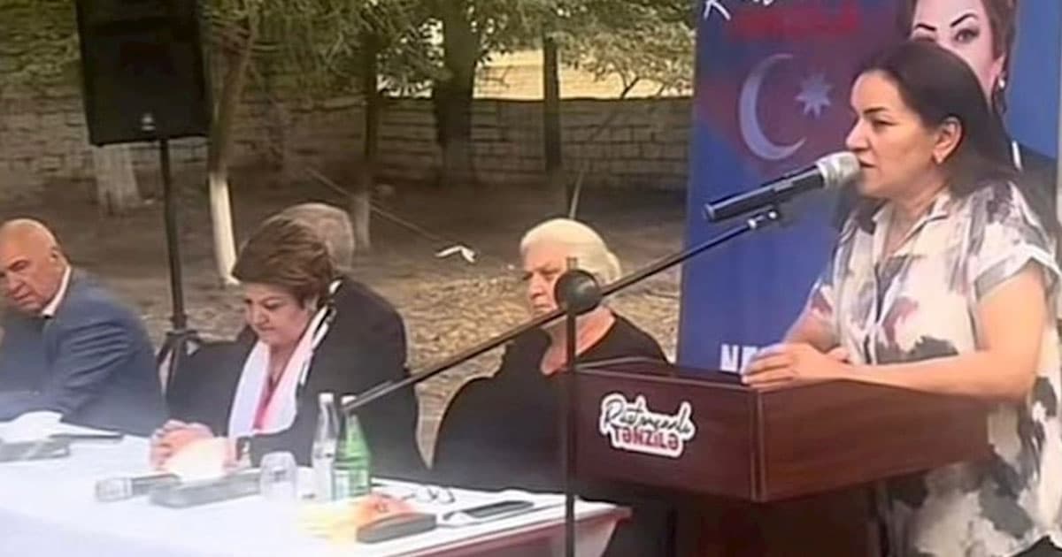 Tənzilə Rüstəmxanlı seçki kampaniyasına müəllimləri cəlb edib? — QALMAQAL Tənzilə Rüstəmxanlı seçki kampaniyasına müəllimləri cəlb edib? — QALMAQAL