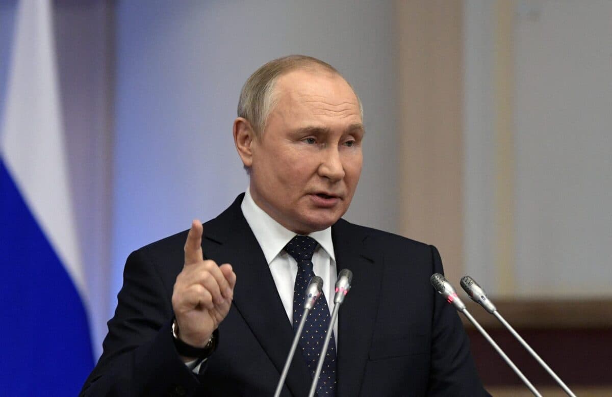 Putin gəlir: İrəvan Bakıya “xəbərdarlıq atəşi” açdı… Putin gəlir: İrəvan Bakıya “xəbərdarlıq atəşi” açdı…