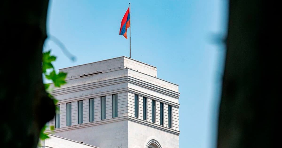 Ermənistan silahlanır, region qarışır: İrəvanın hədəfindəki ölkə Ermənistan silahlanır, region qarışır: İrəvanın hədəfindəki ölkə