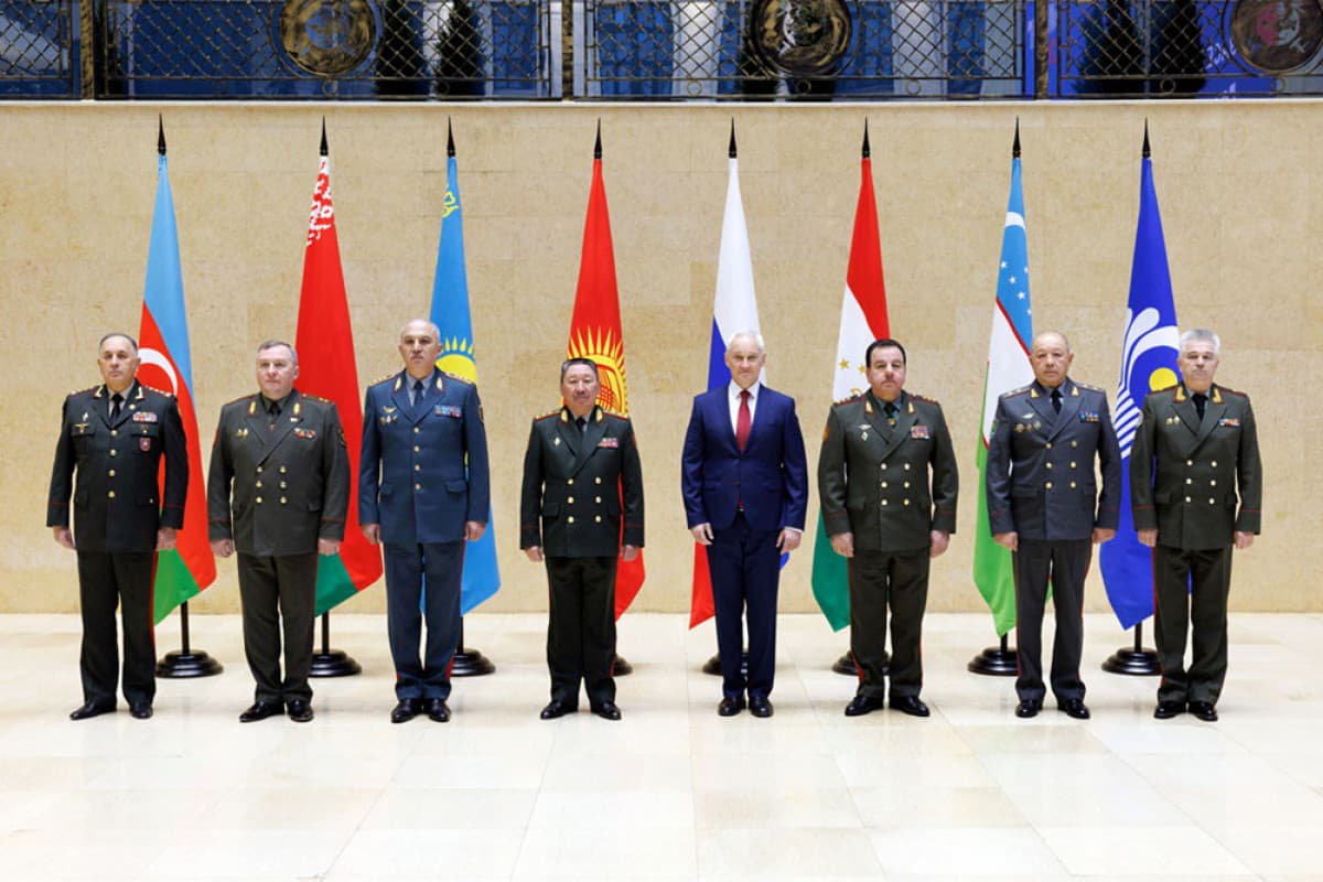 Kərim Vəliyev MDB Müdafiə Nazirləri Şurasının iclasında iştirak edib Kərim Vəliyev MDB Müdafiə Nazirləri Şurasının iclasında iştirak edib