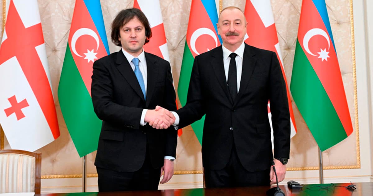 Strateji əməkdaşlıq Azərbaycan ilə Gürcüstan üçün həmişə prioritet olub – RƏY Strateji əməkdaşlıq Azərbaycan ilə Gürcüstan üçün həmişə prioritet olub – RƏY