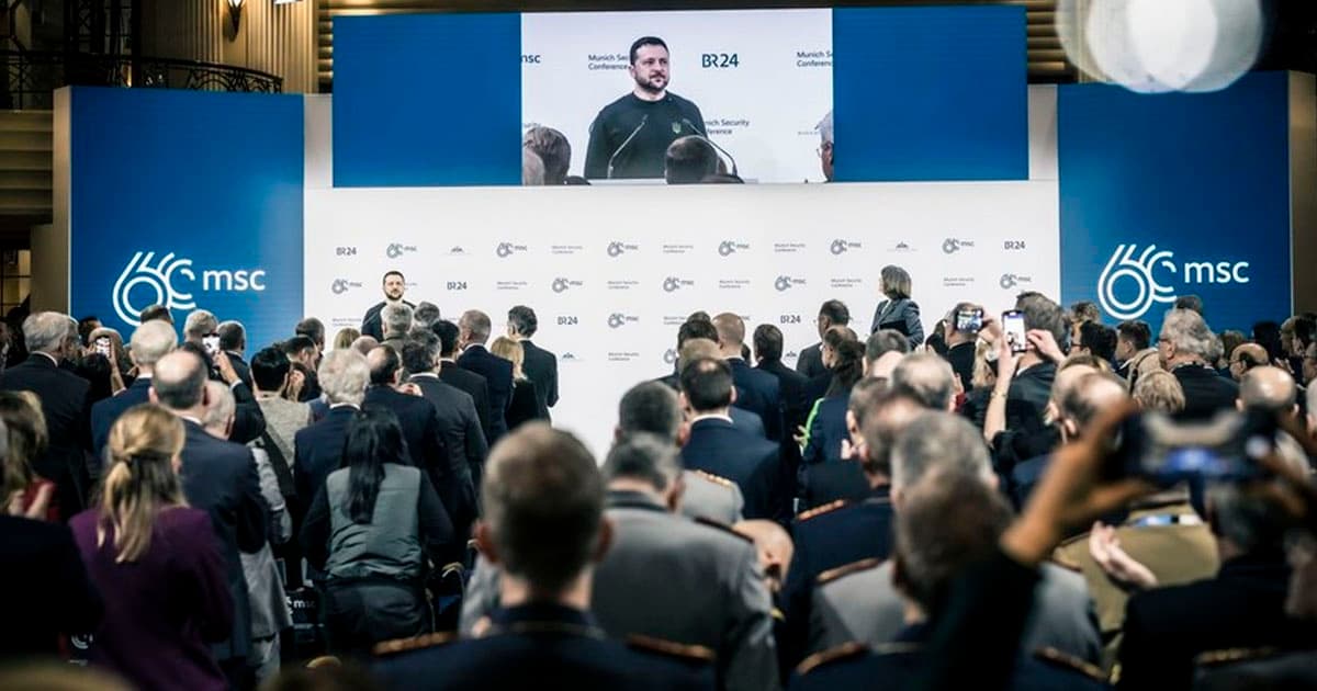 Rusiya-Ukrayna savaşını üstələyən ABŞ-Avropa qarşıdurması – “Kollektiv Qərb” anlayışı süqut edir – ŞƏRH Rusiya-Ukrayna savaşını üstələyən ABŞ-Avropa qarşıdurması – “Kollektiv Qərb” anlayışı süqut edir – ŞƏRH