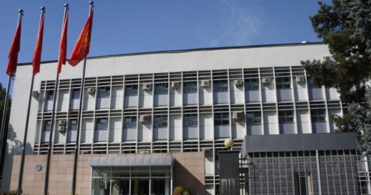 Qırğızıstan XİN: Bakı və İrəvan arasında sülh sazişi tarixi hadisə ola bilər Qırğızıstan XİN: Bakı və İrəvan arasında sülh sazişi tarixi hadisə ola bilər
