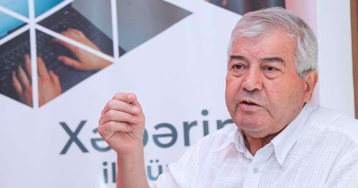 ABŞ bizim dədəmiz deyil! – Sabir Rüstəmxanlıdan Əlirza Amirə sərt cavab ABŞ bizim dədəmiz deyil! – Sabir Rüstəmxanlıdan Əlirza Amirə sərt cavab
