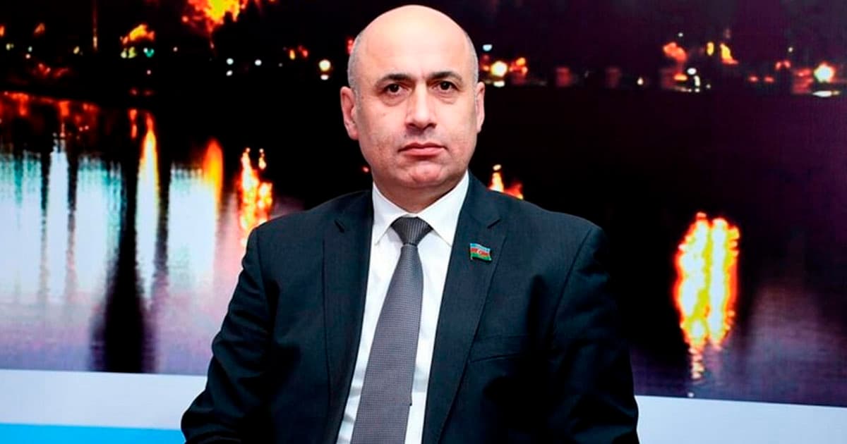 Azər Badamovun Moskva hava limanında saxlanılması iki ölkə arasında münasibətlərə zərbə vurur – RƏY Azər Badamovun Moskva hava limanında saxlanılması iki ölkə arasında münasibətlərə zərbə vurur – RƏY