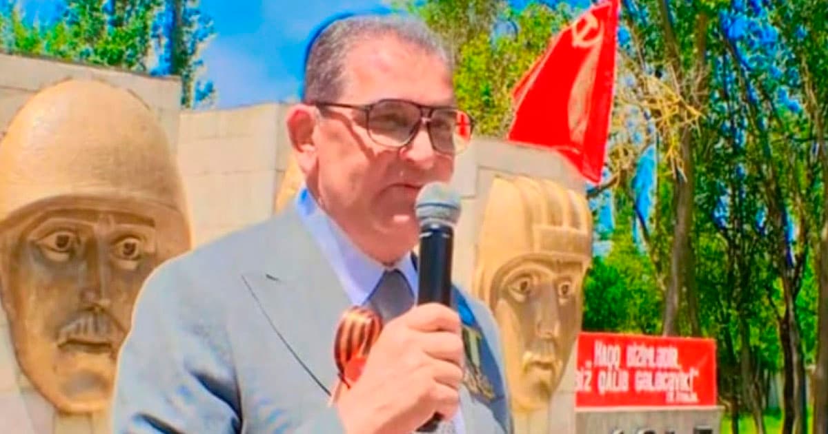 Saleh Səmədov rəisi söydüyünə görə həbs edilib – Şok təfərrüat Saleh Səmədov rəisi söydüyünə görə həbs edilib – Şok təfərrüat