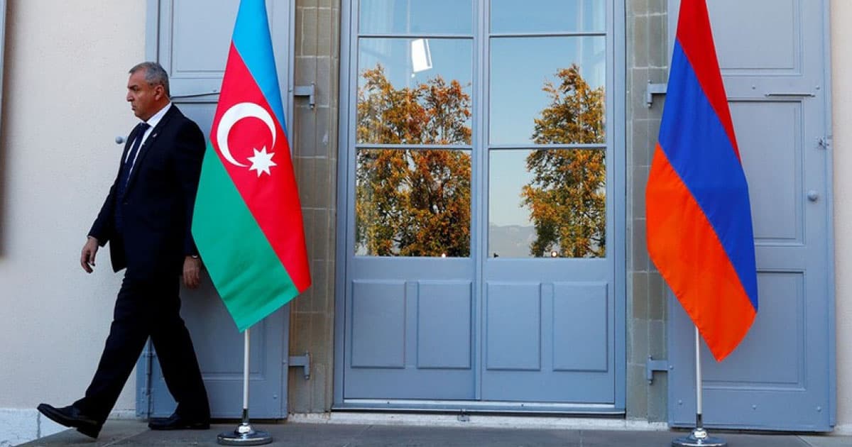 Ermənistan-Azərbaycan münasibətlərinin normallaşması üçün Tramp administrasiyası yekdil fikir nümayiş etdirir – RƏY Ermənistan-Azərbaycan münasibətlərinin normallaşması üçün Tramp administrasiyası yekdil fikir nümayiş etdirir – RƏY