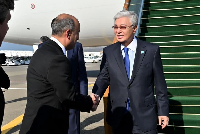Tokayev TDT Sammitində iştirak üçün Qəbələyə gəlib Tokayev TDT Sammitində iştirak üçün Qəbələyə gəlib