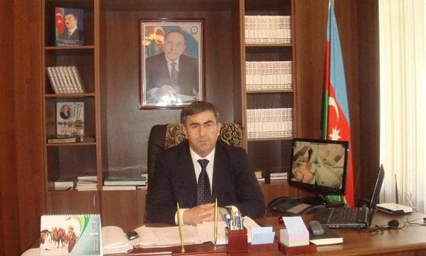 Başçı xanım müavinini işdən çıxardı – Foto Başçı xanım müavinini işdən çıxardı – Foto