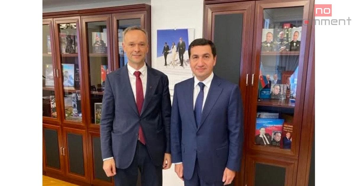 Hikmət Hacıyev Litva səfiri ilə ikitərəfli münasibətləri müzakirə edib Hikmət Hacıyev Litva səfiri ilə ikitərəfli münasibətləri müzakirə edib