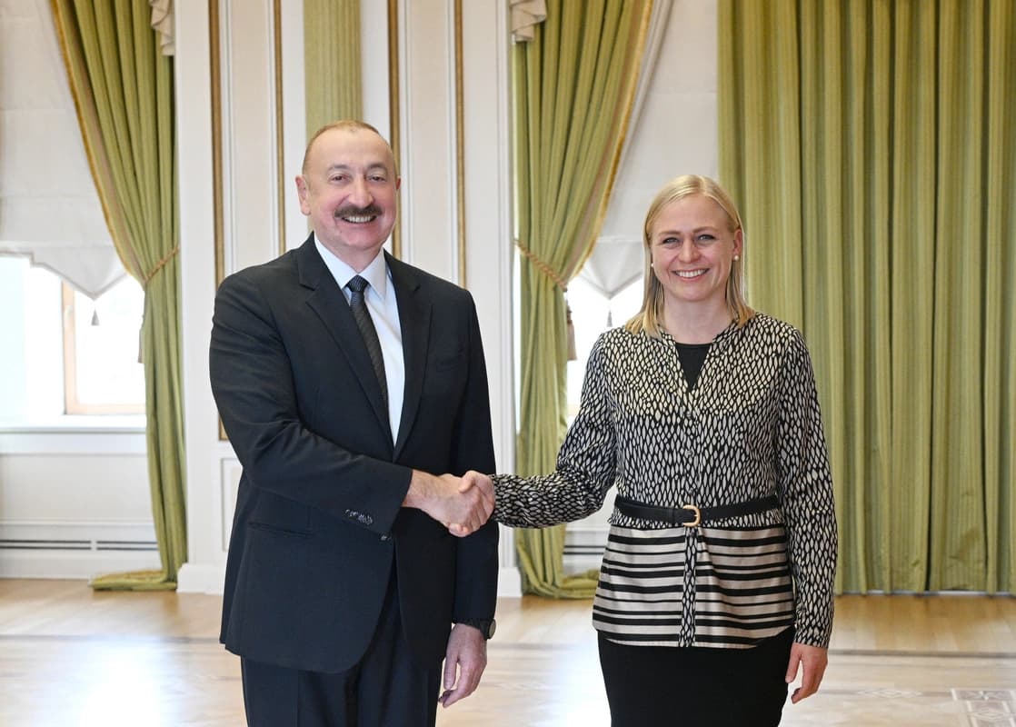 İlham Əliyev ATƏT-in fəaliyyətdə olan sədrini qəbul etdi – FOTO İlham Əliyev ATƏT-in fəaliyyətdə olan sədrini qəbul etdi – FOTO