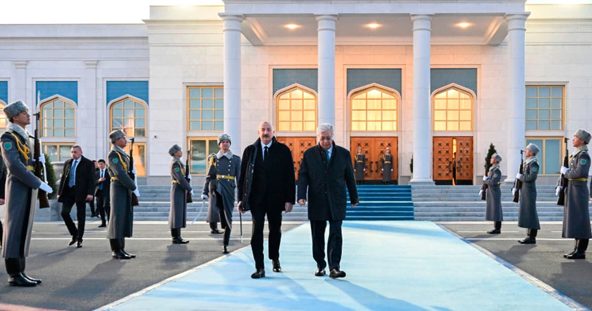 Prezident İlham Əliyevin Qazaxıstana dövlət səfəri başa çatıb – FOTO Prezident İlham Əliyevin Qazaxıstana dövlət səfəri başa çatıb – FOTO