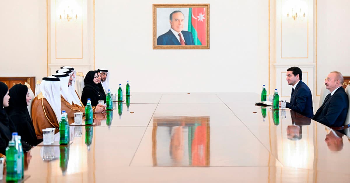 Prezident İlham Əliyev Birləşmiş Ərəb Əmirlikləri Federal Milli Şurasının sədrini qəbul edib – FOTO Prezident İlham Əliyev Birləşmiş Ərəb Əmirlikləri Federal Milli Şurasının sədrini qəbul edib – FOTO