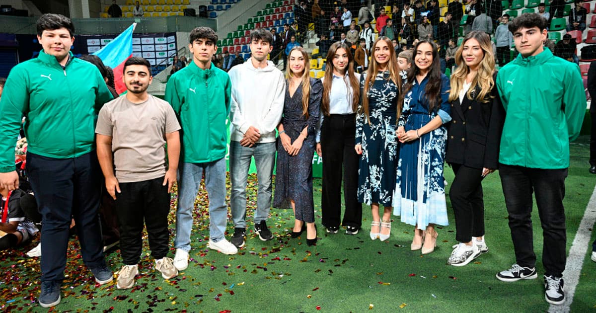 Leyla Əliyevanın təşəbbüsü ilə uşaq evlərinin komandaları arasında minifutbol turniri təşkil olunub – FOTO Leyla Əliyevanın təşəbbüsü ilə uşaq evlərinin komandaları arasında minifutbol turniri təşkil olunub – FOTO