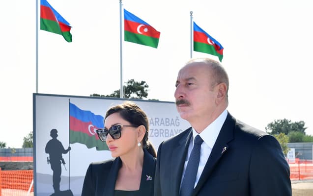 Milli Məclis Prezident və xanımına təbrik məktubu ünvanladı Milli Məclis Prezident və xanımına təbrik məktubu ünvanladı
