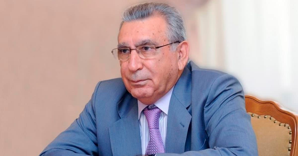 Bu işin də altından Ramiz Mehdiyev çıxdı: Kürəkəni vasitəsi ilə… Bu işin də altından Ramiz Mehdiyev çıxdı: Kürəkəni vasitəsi ilə…