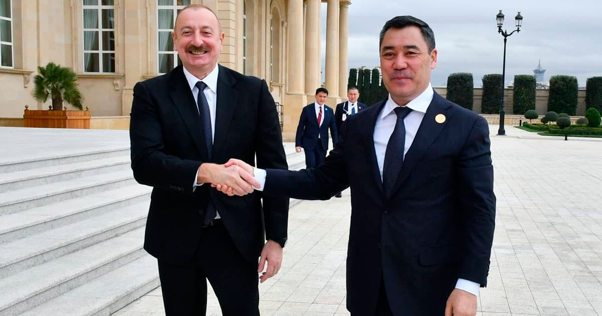 Sadır Japarov İlham Əliyevi Zəfər Günü münasibətilə təbrik edib Sadır Japarov İlham Əliyevi Zəfər Günü münasibətilə təbrik edib