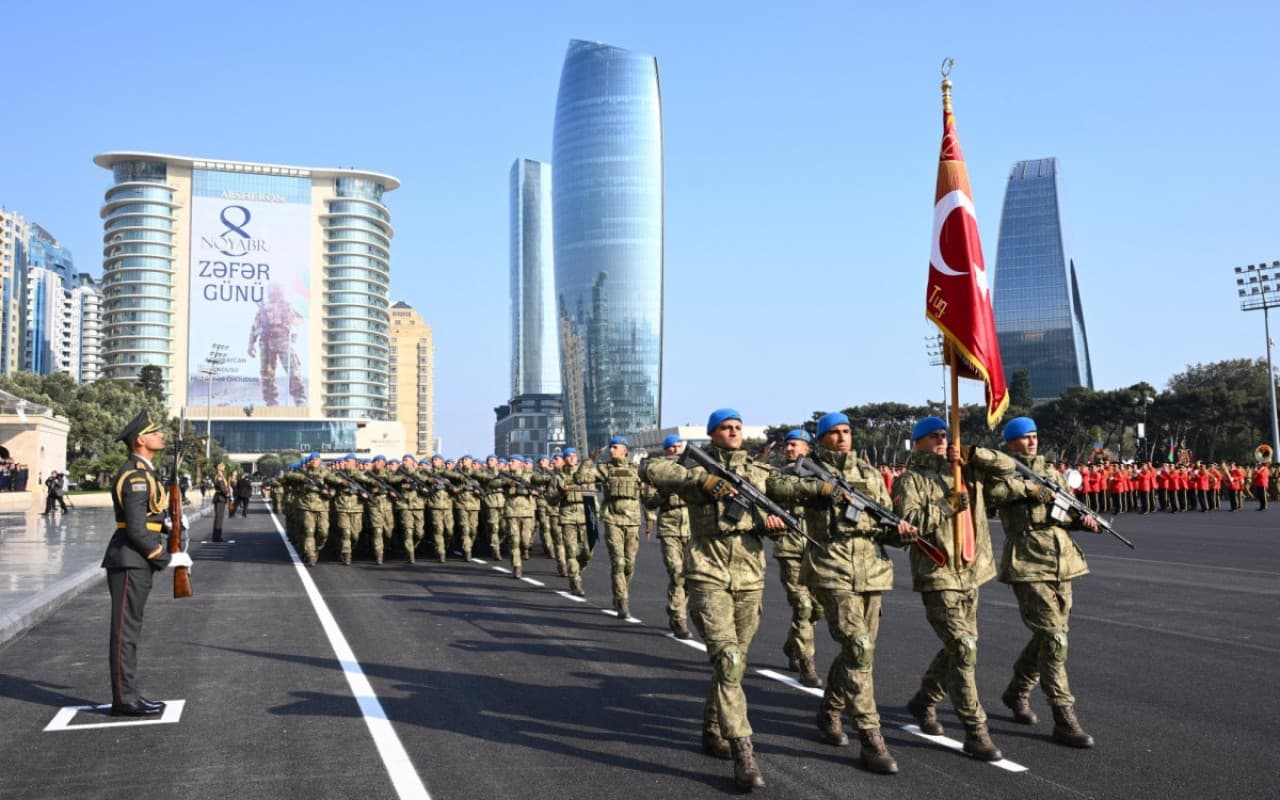Türkiyə Müdafiə Nazirliyindən paradla bağlı paylaşım Türkiyə Müdafiə Nazirliyindən paradla bağlı paylaşım