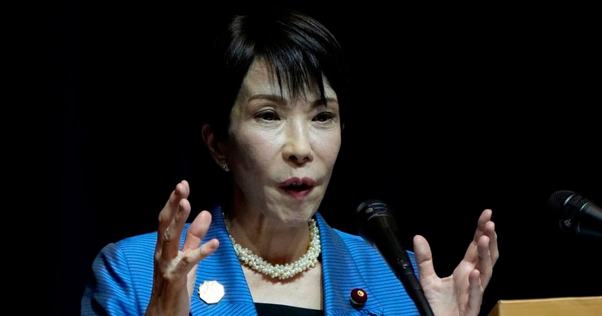 Diplomat baş nazirin başını kəsməklə hədələdi – Çində Diplomat baş nazirin başını kəsməklə hədələdi – Çində