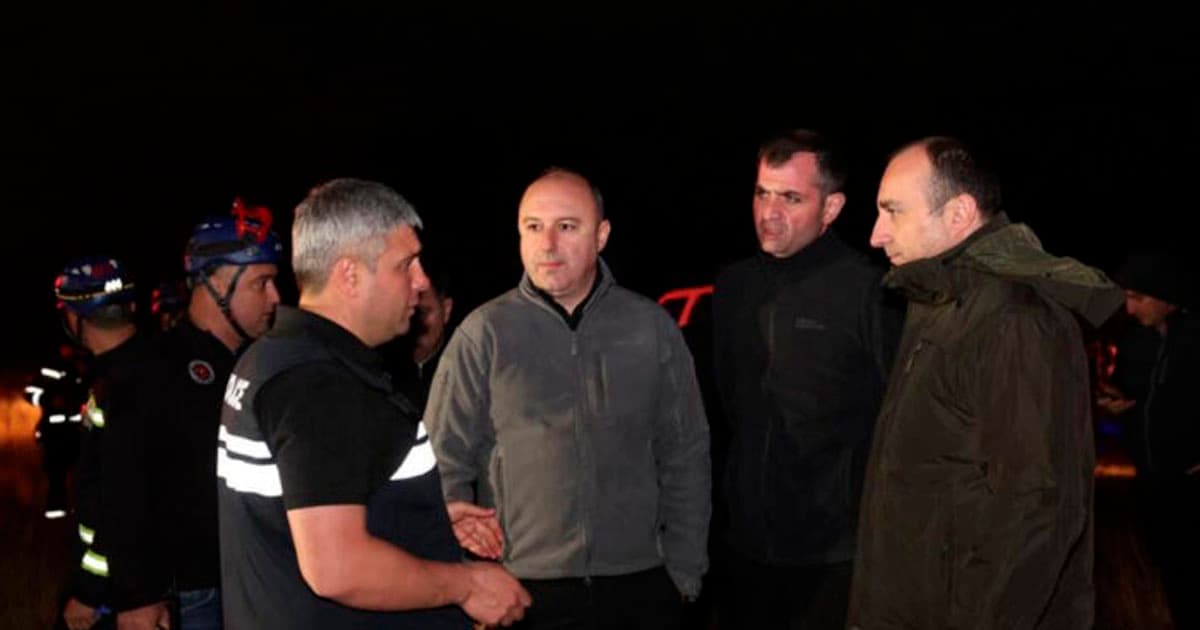 Gürcü nazir hadisə yerinə getdi – FOTO Gürcü nazir hadisə yerinə getdi – FOTO