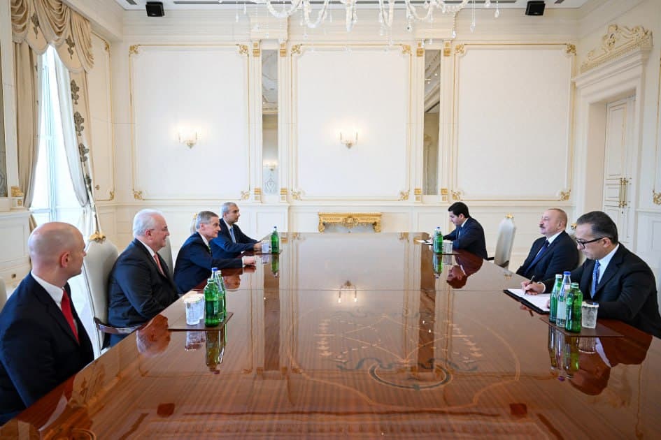 Prezident bu kilsənin nümayəndə heyətini qəbul etdi – FOTO Prezident bu kilsənin nümayəndə heyətini qəbul etdi – FOTO