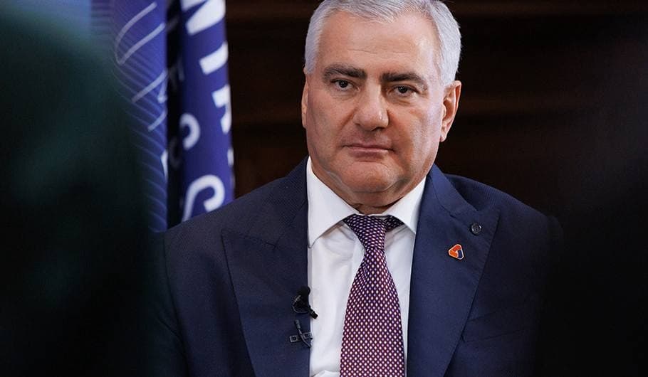 Samvel Karapetyana daha bir ZƏRBƏ – Paşinyan BUNU əmr etdi Samvel Karapetyana daha bir ZƏRBƏ – Paşinyan BUNU əmr etdi