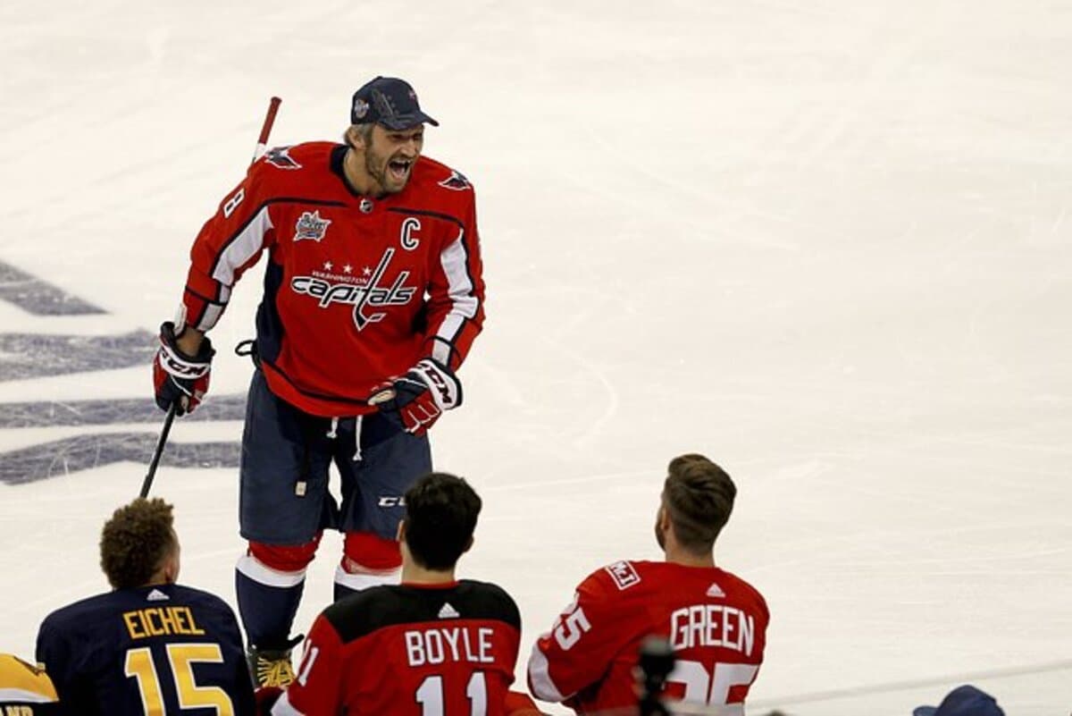Oveçkinin NHL-də qol vurma seriyası sona çatır Oveçkinin NHL-də qol vurma seriyası sona çatır