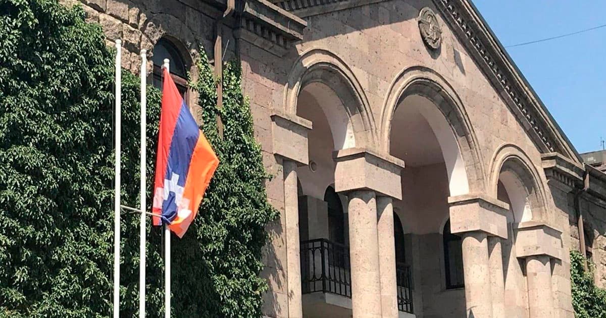 Qondarma Qarabağ “nümayəndəliyi” müsadirə edilir – Separatçıların gizli mərkəzi ifşa olunur Qondarma Qarabağ “nümayəndəliyi” müsadirə edilir – Separatçıların gizli mərkəzi ifşa olunur