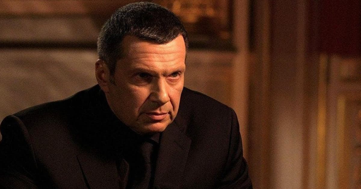 Vladimir Solovyovu zəhərli pizza ilə öldürmək istəyiblər? Vladimir Solovyovu zəhərli pizza ilə öldürmək istəyiblər?