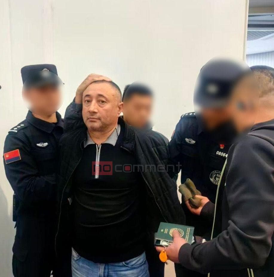 Həyat yoldaşına xəsarət yetirərək ölkədən qaçan şəxs Çində tutuldu Həyat yoldaşına xəsarət yetirərək ölkədən qaçan şəxs Çində tutuldu