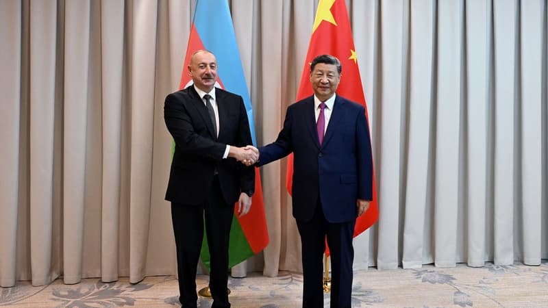 İlham Əiyev Çin liderinə başsağlığı verdi İlham Əiyev Çin liderinə başsağlığı verdi