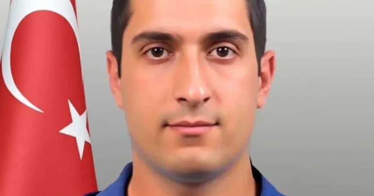 Türkiyədə 2 polis şəhid oldu – FOTO Türkiyədə 2 polis şəhid oldu – FOTO