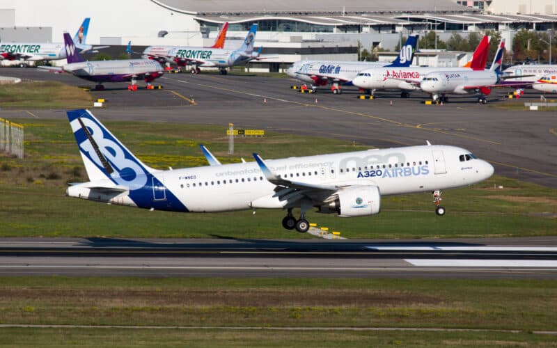 “Airbus” dünya üzrə təyyarələrinin yarısını geri çağırdı “Airbus” dünya üzrə təyyarələrinin yarısını geri çağırdı