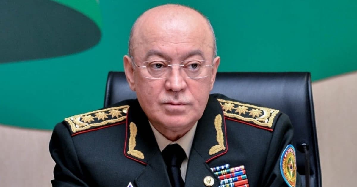 Kəmaləddin Heydərov Aleksandr Çupriyan tərəfindən təltif edildi Kəmaləddin Heydərov Aleksandr Çupriyan tərəfindən təltif edildi