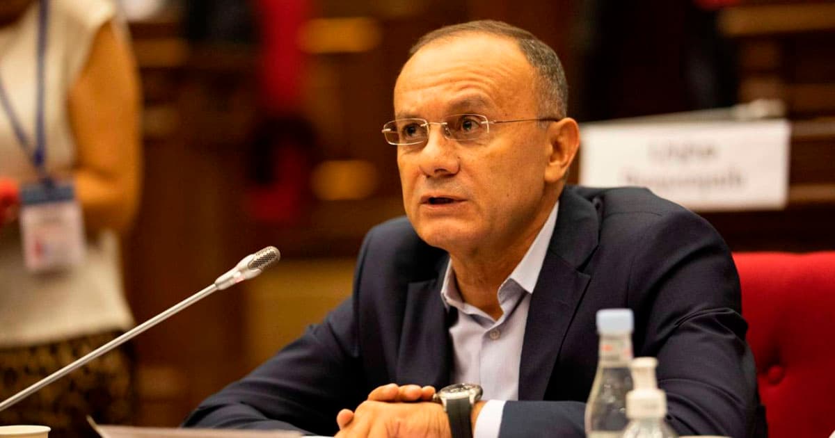 Ohanyanın ölkədən çıxış qadağası ləğv edildi Ohanyanın ölkədən çıxış qadağası ləğv edildi
