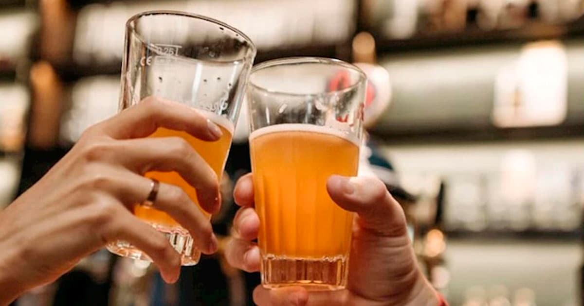 Rusiyada alkoqol istehlakı minimuma çatıb Rusiyada alkoqol istehlakı minimuma çatıb