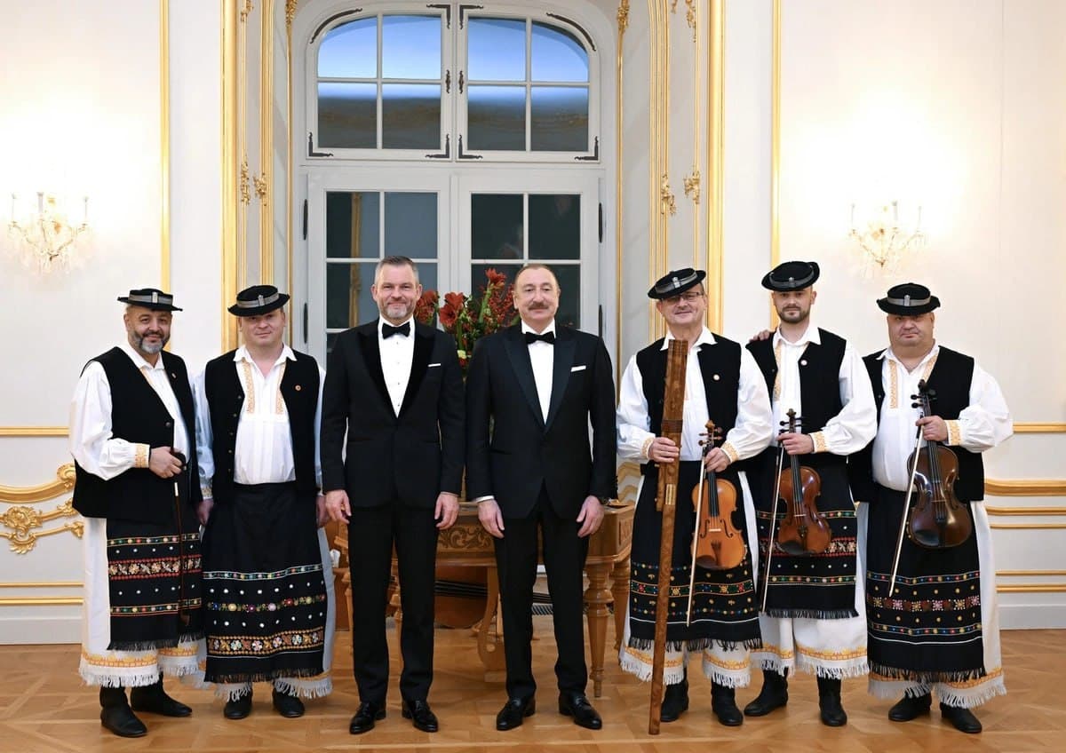 İlham Əliyevin şərəfinə rəsmi ziyafət verildi – FOTO İlham Əliyevin şərəfinə rəsmi ziyafət verildi – FOTO