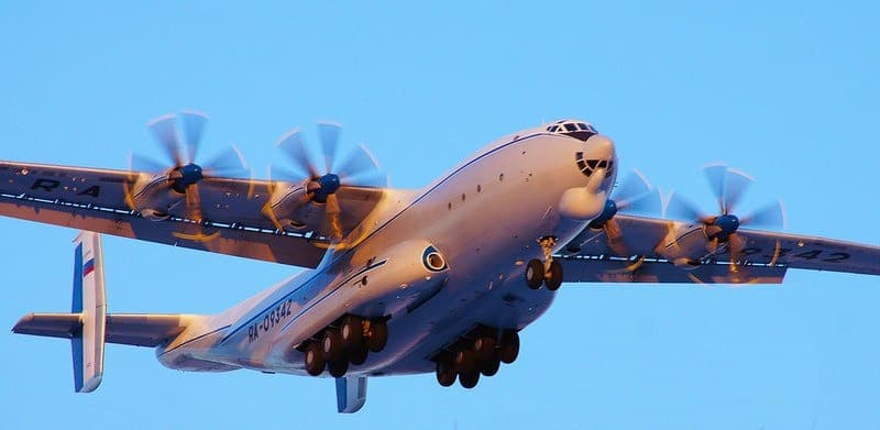 Qəzaya uğrayan An-22 təyyarəsindəki bütün heyət üzvləri həlak oldu Qəzaya uğrayan An-22 təyyarəsindəki bütün heyət üzvləri həlak oldu