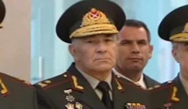 General oğlunun həbsindən danışdı General oğlunun həbsindən danışdı