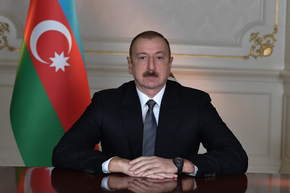 Prezident icra başçısının oğluna yüksək rütbə verdi – FOTO Prezident icra başçısının oğluna yüksək rütbə verdi – FOTO