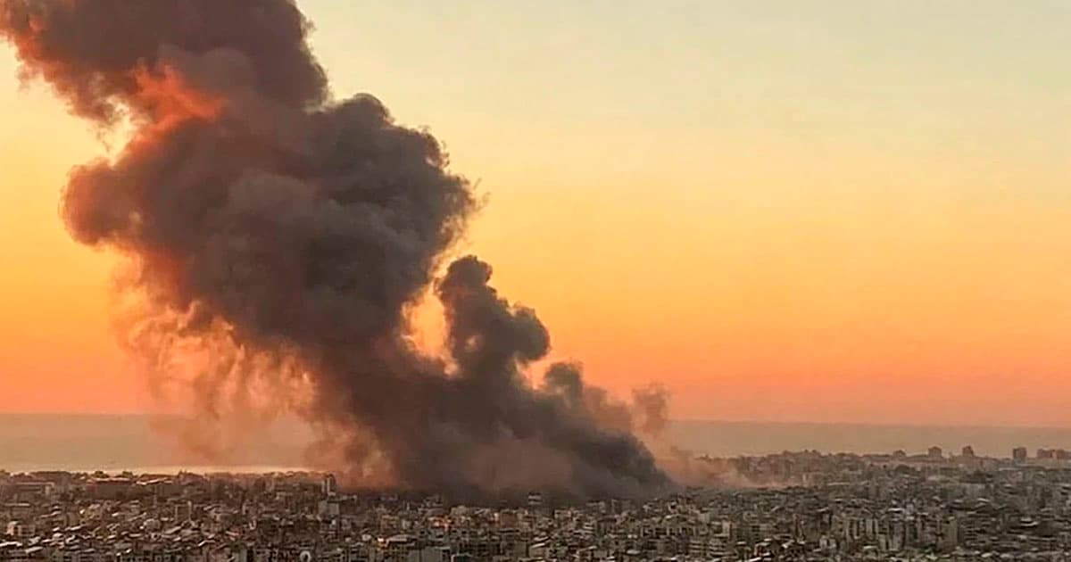 İsrail Ordusu Livanın Yater şəhərinə aviazərbə endirib İsrail Ordusu Livanın Yater şəhərinə aviazərbə endirib