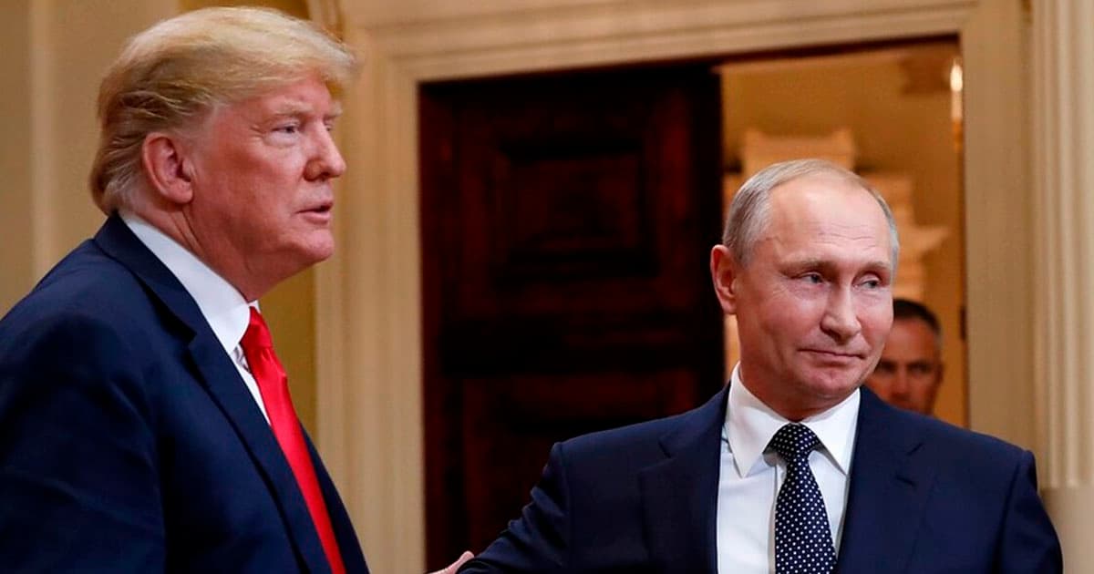 Trampın Putinlə telefon danışığı Kiyevdə narahatlıq yaratdı Trampın Putinlə telefon danışığı Kiyevdə narahatlıq yaratdı