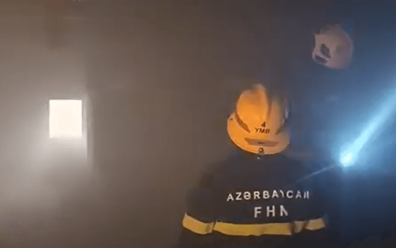 Binəqədidə hamam yandı – VİDEO Binəqədidə hamam yandı – VİDEO