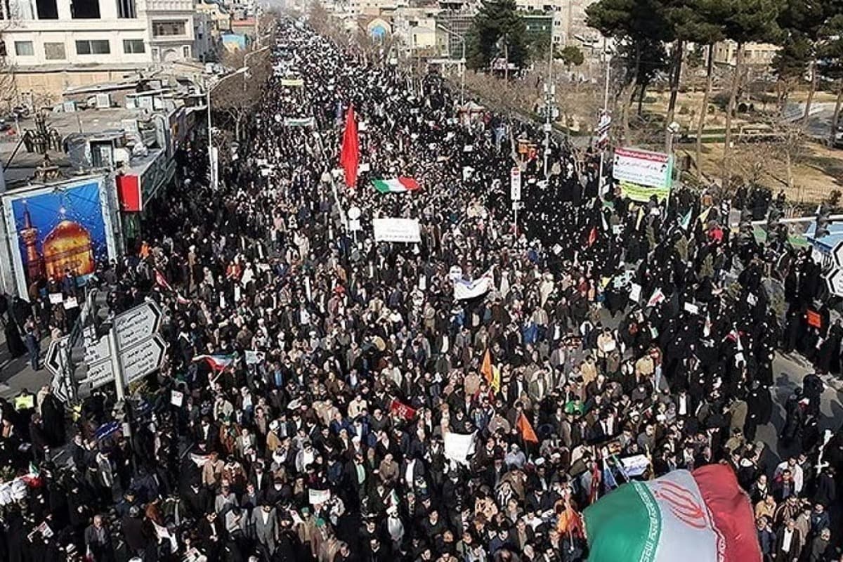 İranı nə gözləyir: Parçalanma, yoxsa hakimiyyət dəyişikliyi? – ŞƏRH İranı nə gözləyir: Parçalanma, yoxsa hakimiyyət dəyişikliyi? – ŞƏRH