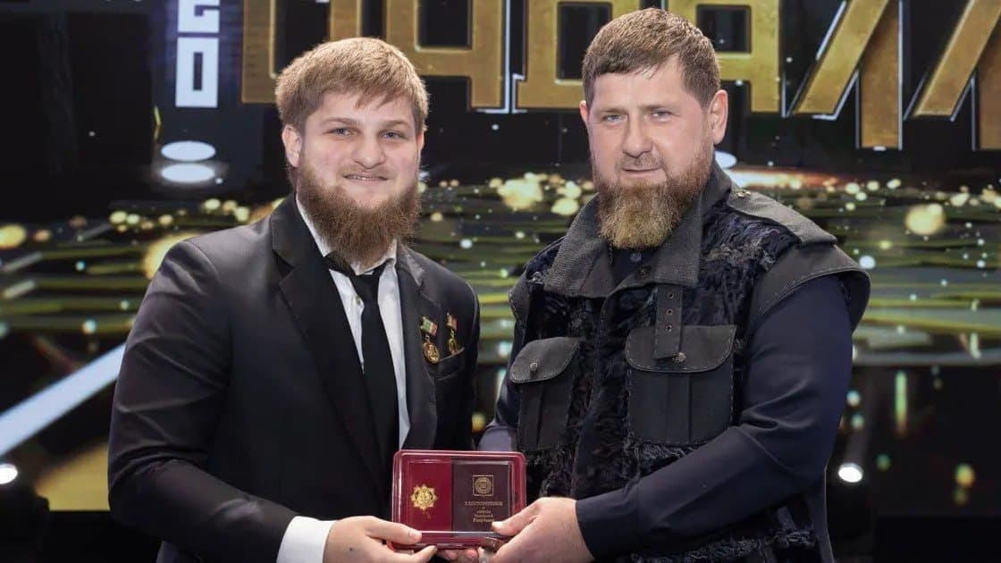 Kadırovun oğlu Çeçenistanın baş nazir müavini oldu Kadırovun oğlu Çeçenistanın baş nazir müavini oldu